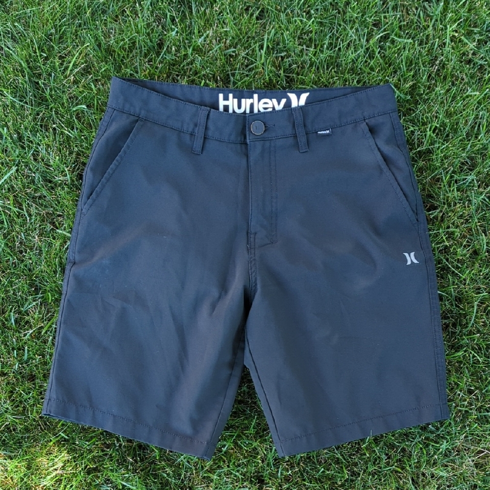 30 Hurley Hybrid Shorts